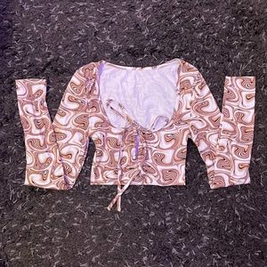 Cropped Marble Print Ruched Front Long Sleeve Top